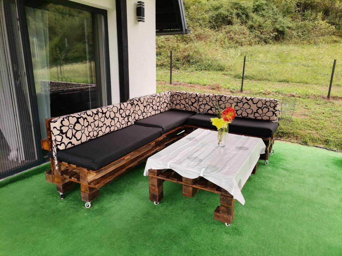Villa Lana Bihac Luaran gambar